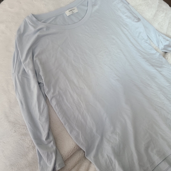 Aritzia Babaton Norris T-shirt in baby blue - Picture 3 of 9